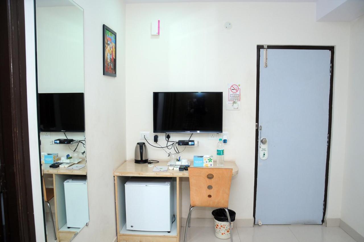 Hotel Pratz Inn Haydarabad Dış mekan fotoğraf